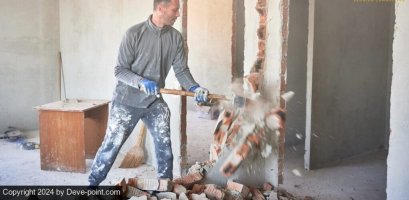 Cost To Remove A Wall 3 1024x576 1 e1745061876522